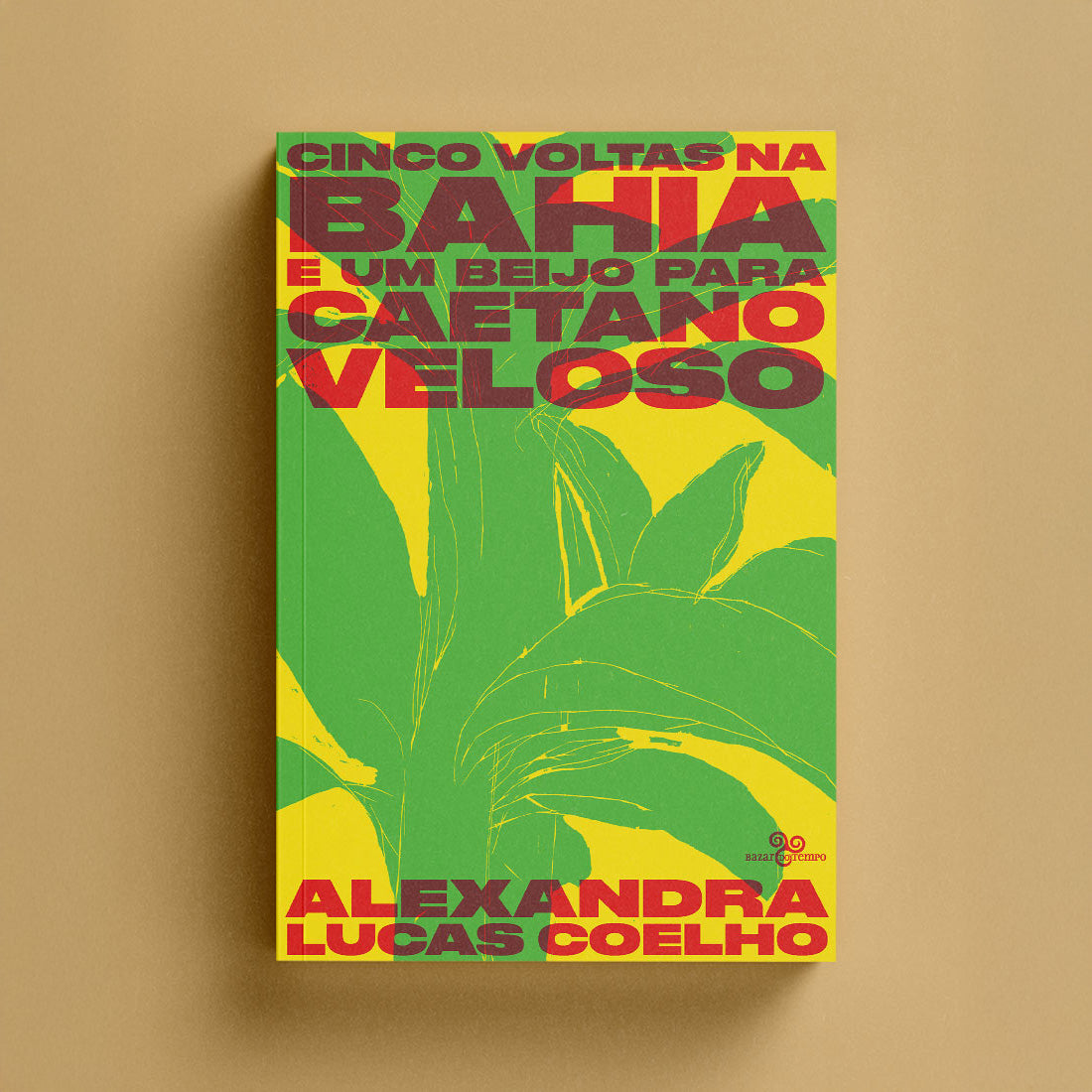 Cinco voltas na Bahia e um beijo para Caetano Veloso
